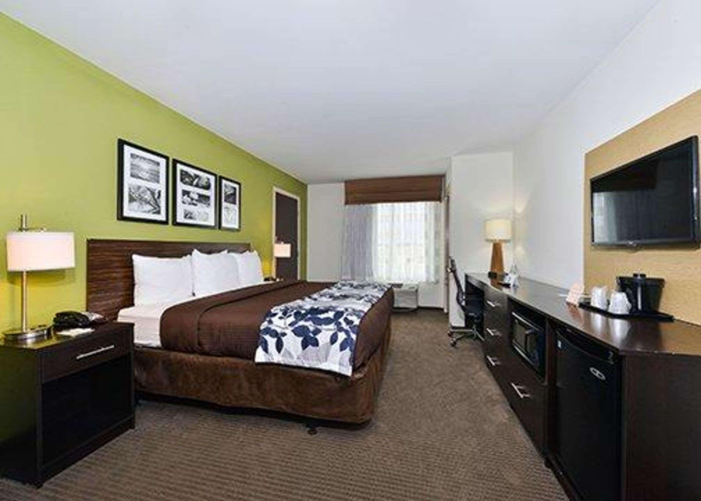 Sleep Inn & Suites Гълфпорт Екстериор снимка